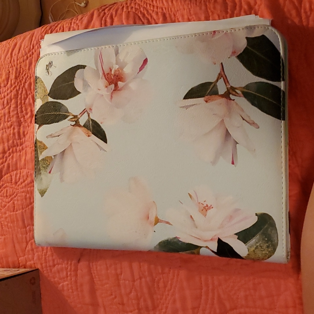 Pleather notepad holder